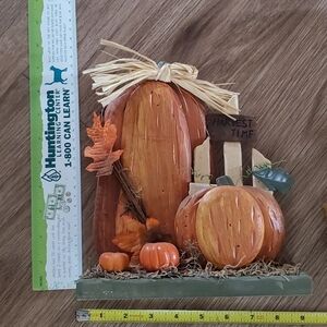 Wood Autumn Harvest Pumpkin Decor